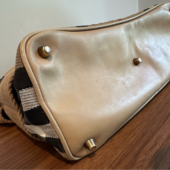 Burberry 3 way Checkered Gorgeous Bag - Picture 15 of 17